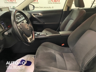 Nuomojamas Lexus CT 200h