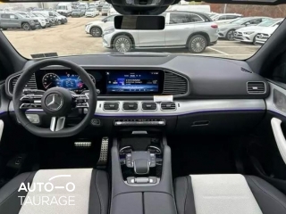Mercedes-Benz GLE500, 0.3 л.