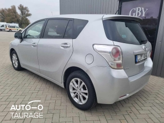 Toyota Verso, 2 l.